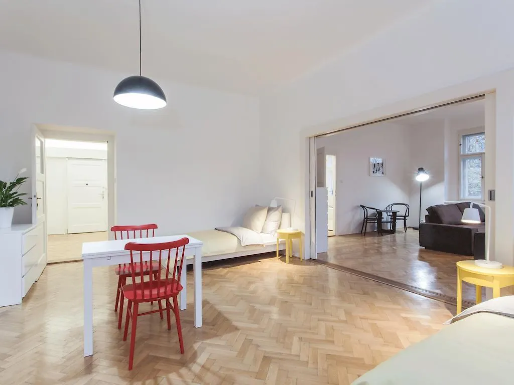 Perfect Days Apartments Karlin Prag